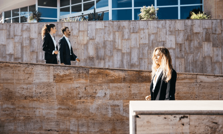 Benefits of Hiring a Deck and Fence Company for Commercial Fence Installation